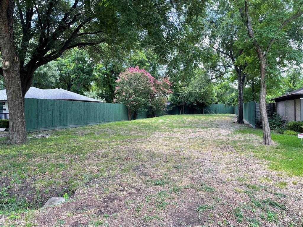 3776 Shorecrest Drive