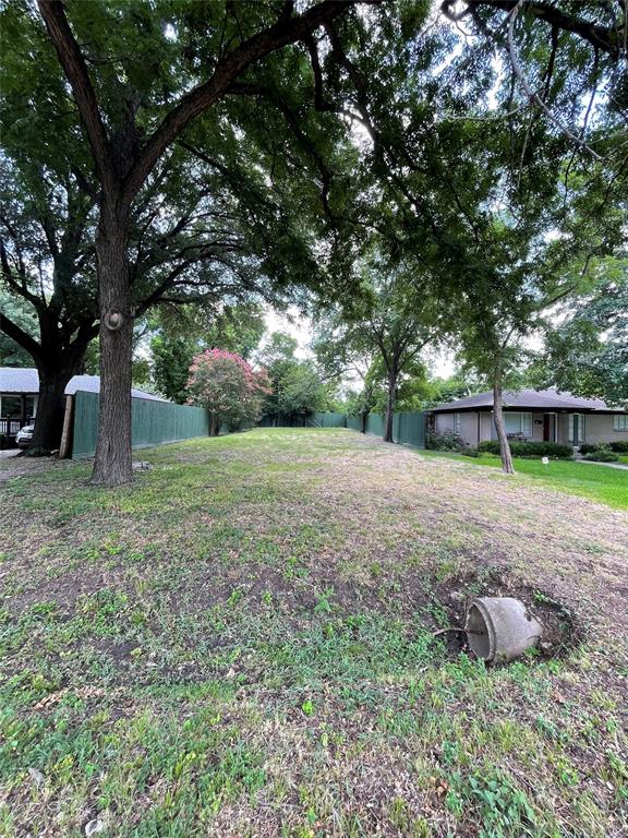 3776 Shorecrest Drive