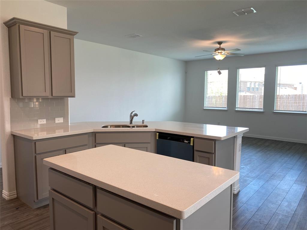 Chamberlain Crossing Ph 1 - Residential Lease