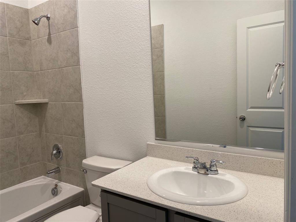 Chamberlain Crossing Ph 1 - Residential Lease