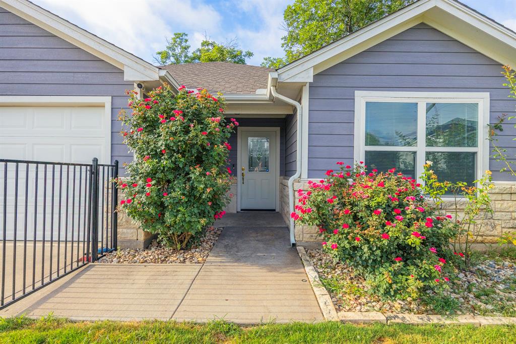 116 Peacock Street