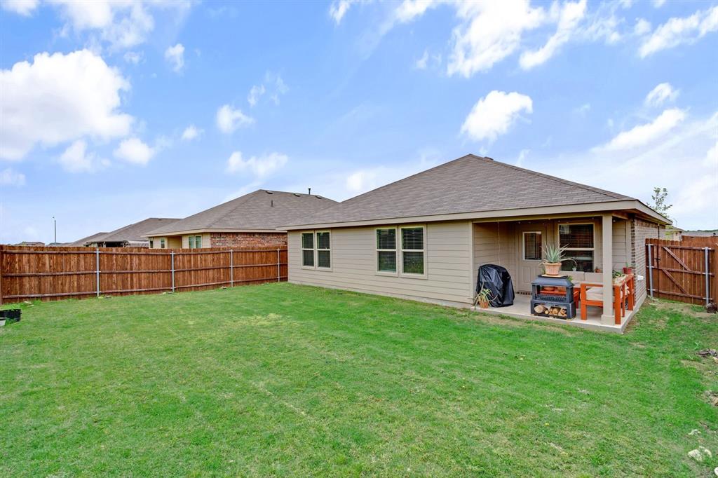 Justin, Texas 76247, United States, 4 Bedrooms Bedrooms, ,2 BathroomsBathrooms,Residential,Active,123116