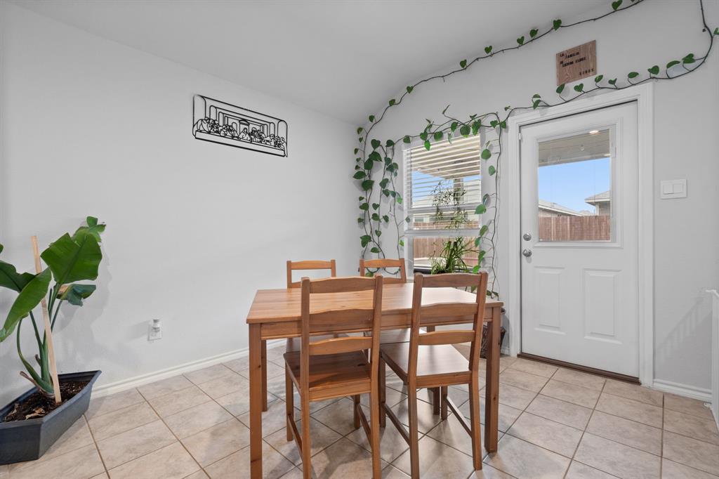 Justin, Texas 76247, United States, 4 Bedrooms Bedrooms, ,2 BathroomsBathrooms,Residential,Active,123116