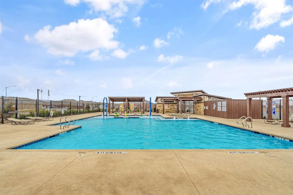 Justin, Texas 76247, United States, 4 Bedrooms Bedrooms, ,2 BathroomsBathrooms,Residential,Active,123116