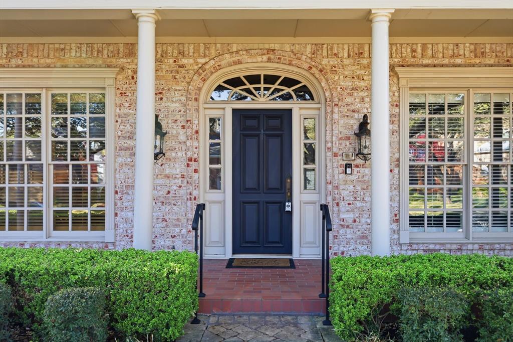 5219 Briar Tree Drive