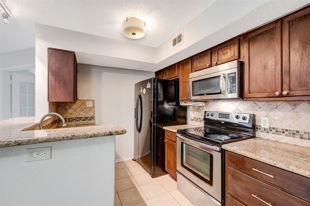 1712 Baird Farm Circle 2105