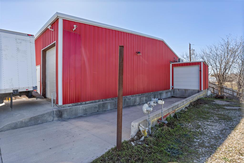 3879 Fort Worth Highway