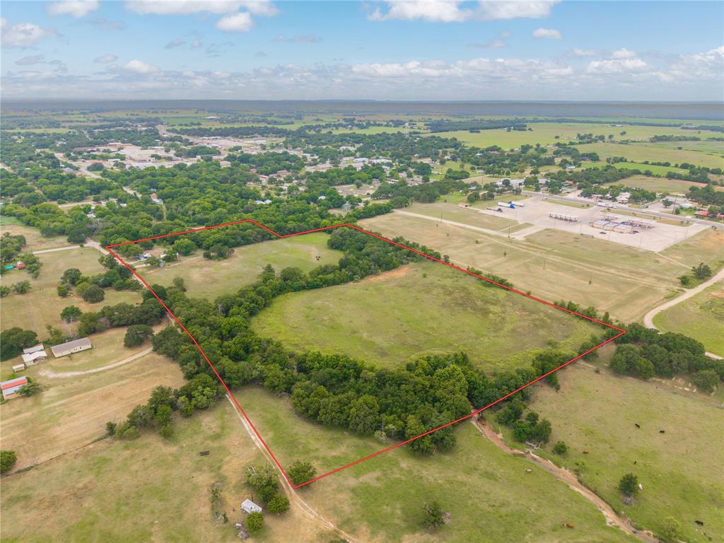 Central Deleon - Residential