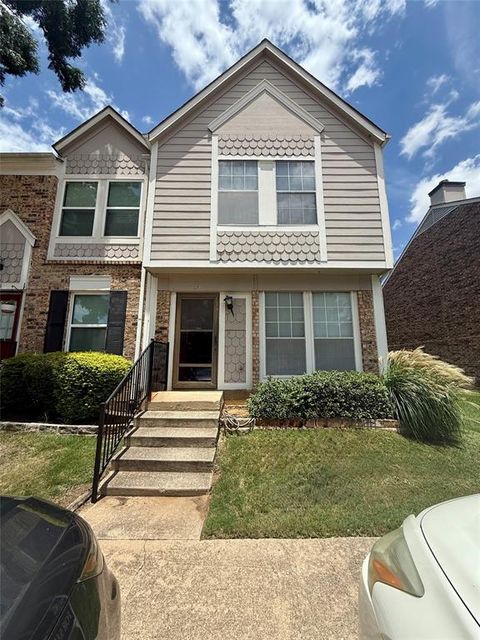 24 Abbey Road Euless TX 76039