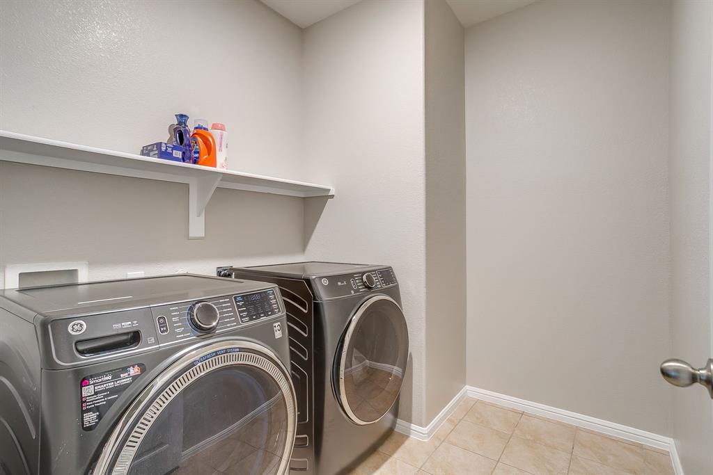 Crescent Spgs Ranch Ph 3 - Residential