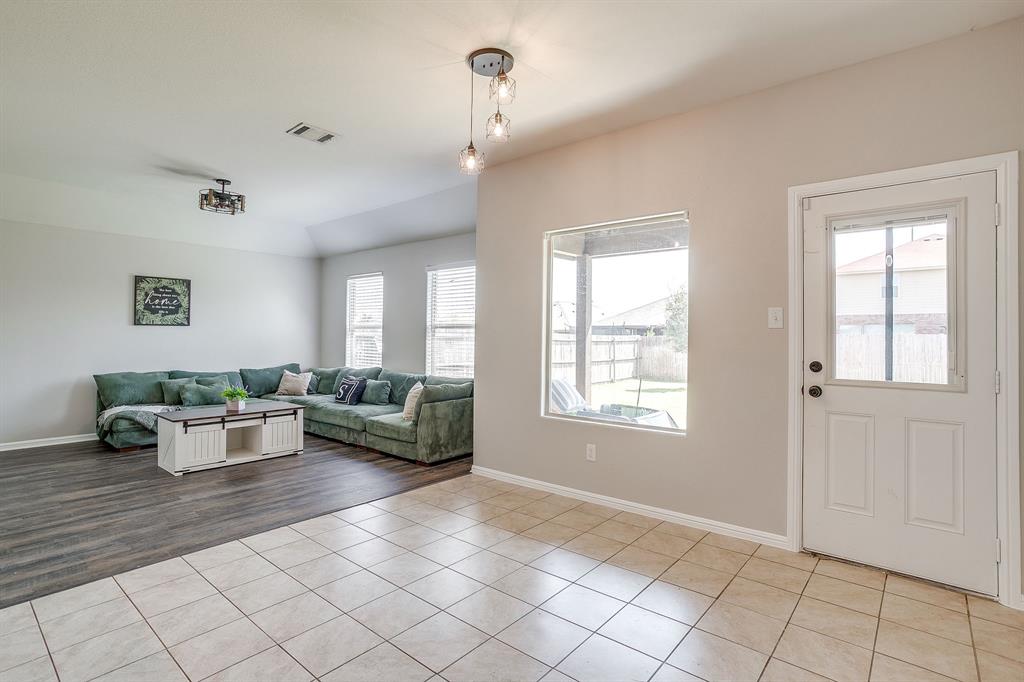 Crescent Spgs Ranch Ph 3 - Residential