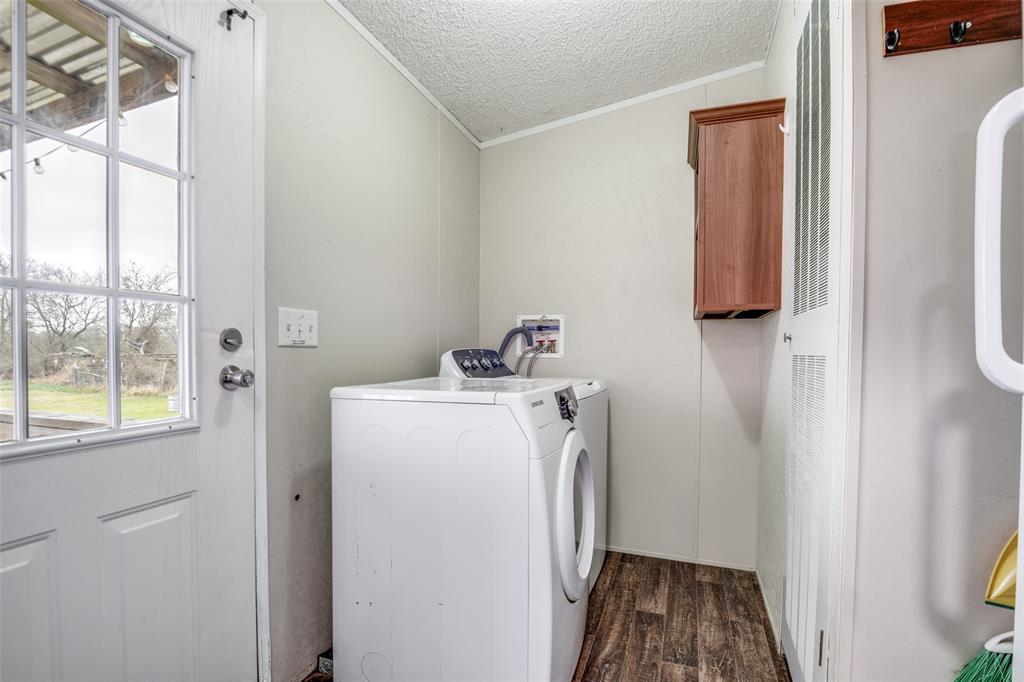 Hunt Eliza Abstract - Residential