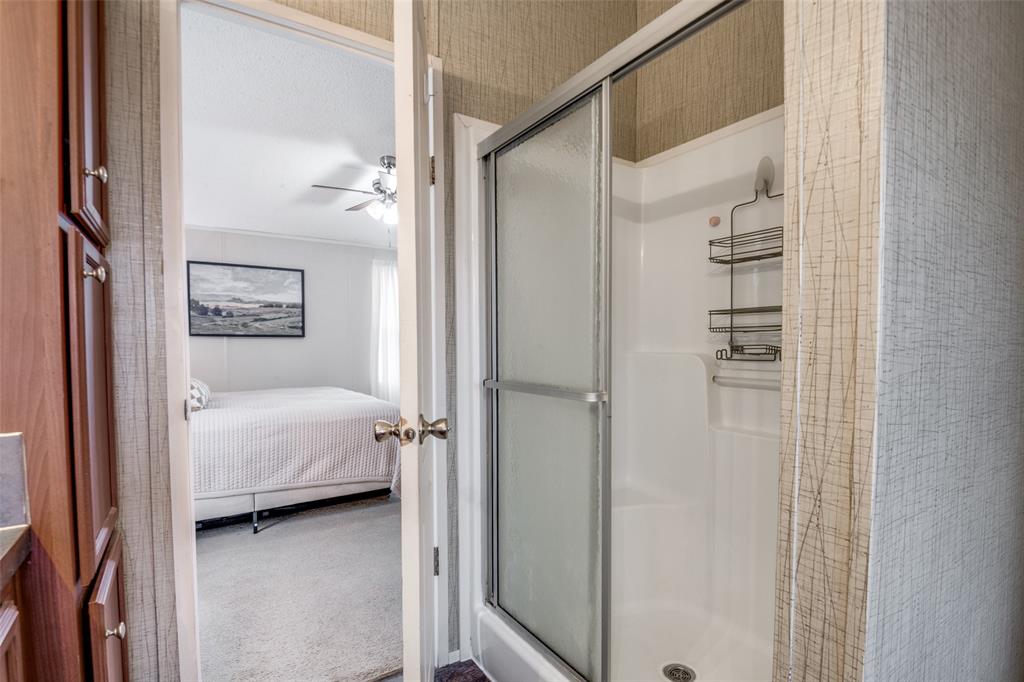 Hunt Eliza Abstract - Residential