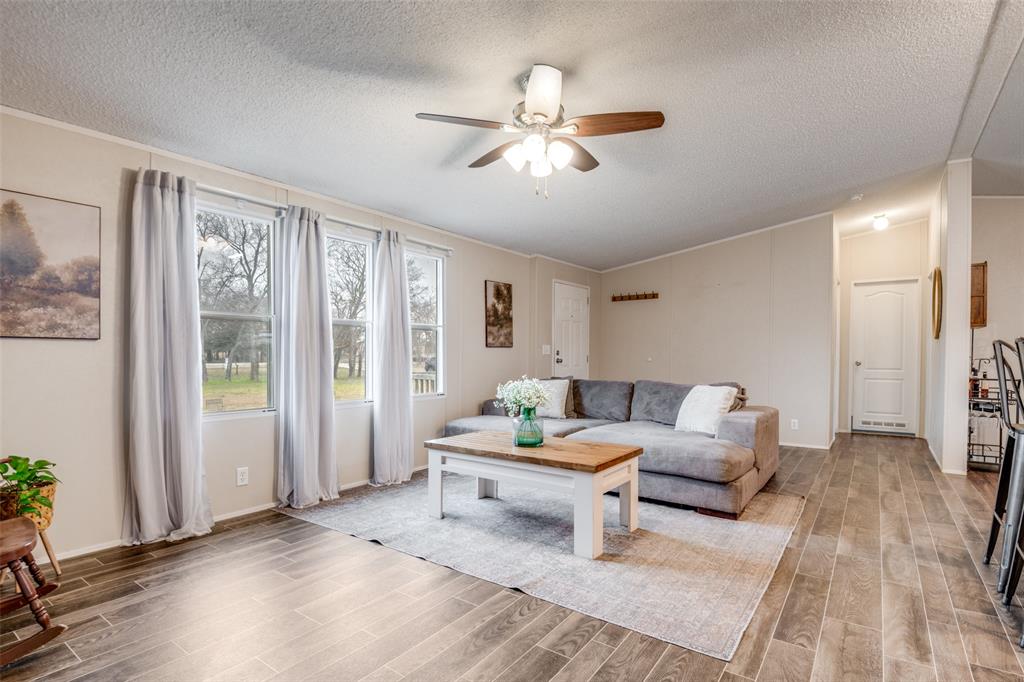 Hunt Eliza Abstract - Residential