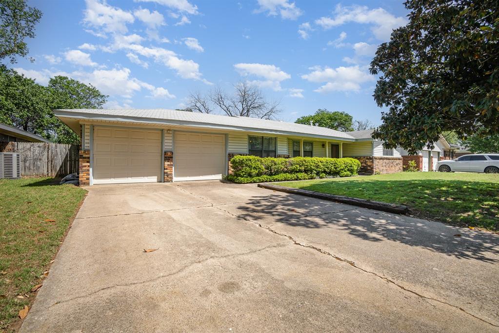 1128 Mason Drive