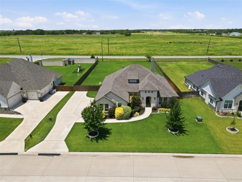 Tiny photo for 15005 Lost Wagon Street, Justin, TX 76247 (MLS # 21334907)