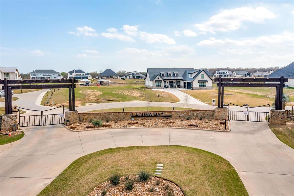1544 Laguna Bay