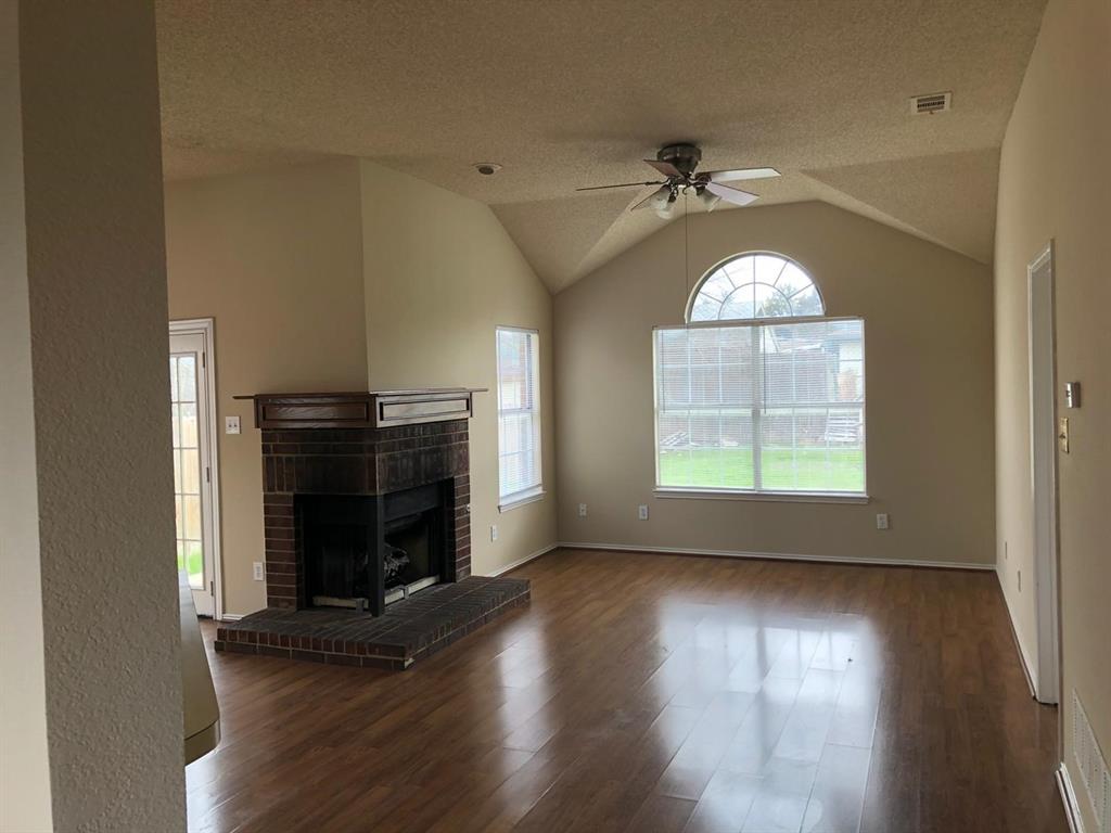 Mill Creek Crossing 01 - Residential Lease