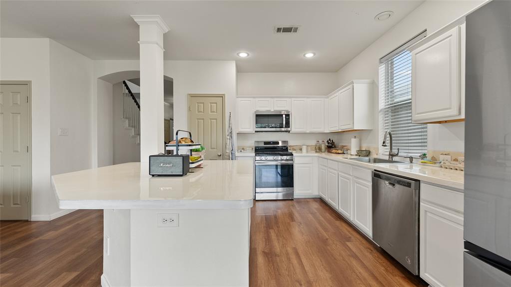 9208 Comanche Ridge Drive