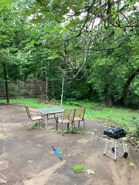 204 Brook Hollow Drive