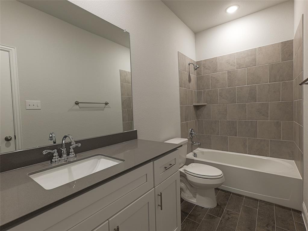 Venetian - Residential Lease