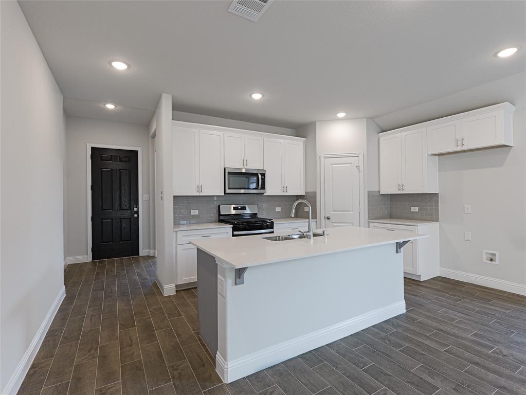 Venetian - Residential Lease