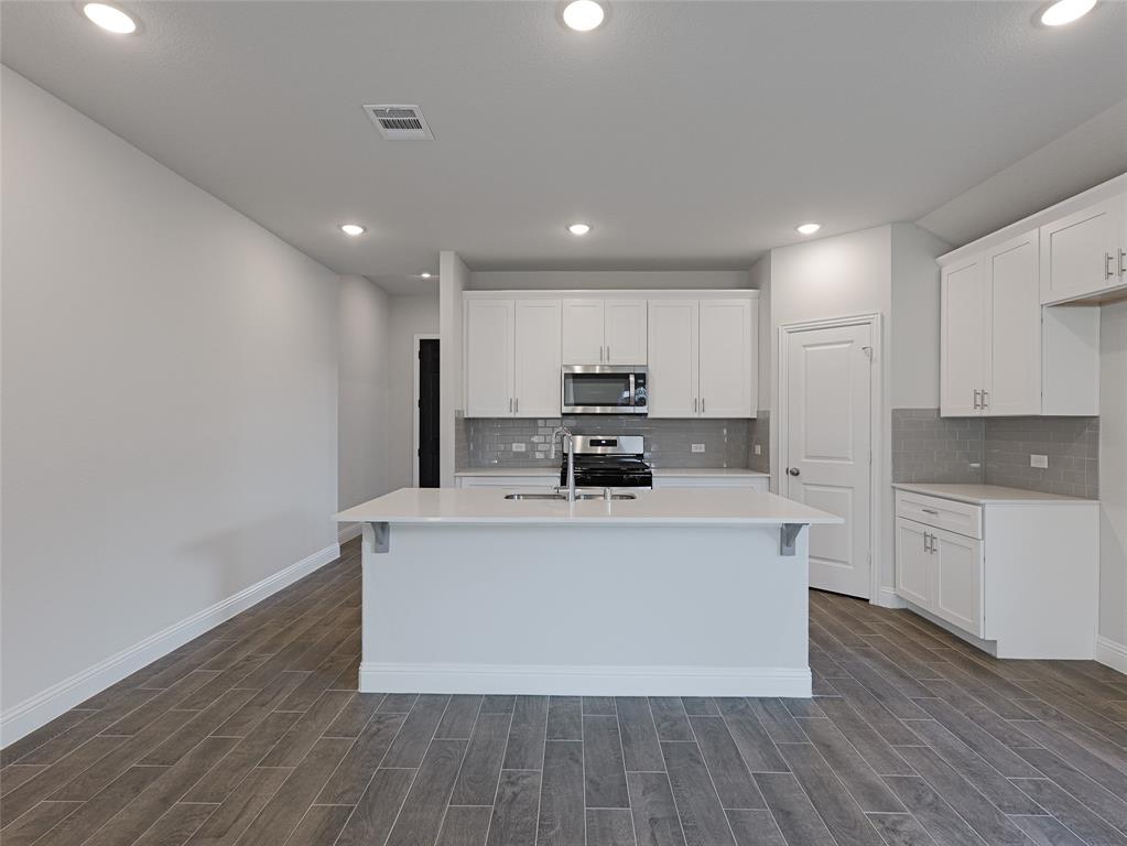 Venetian - Residential Lease