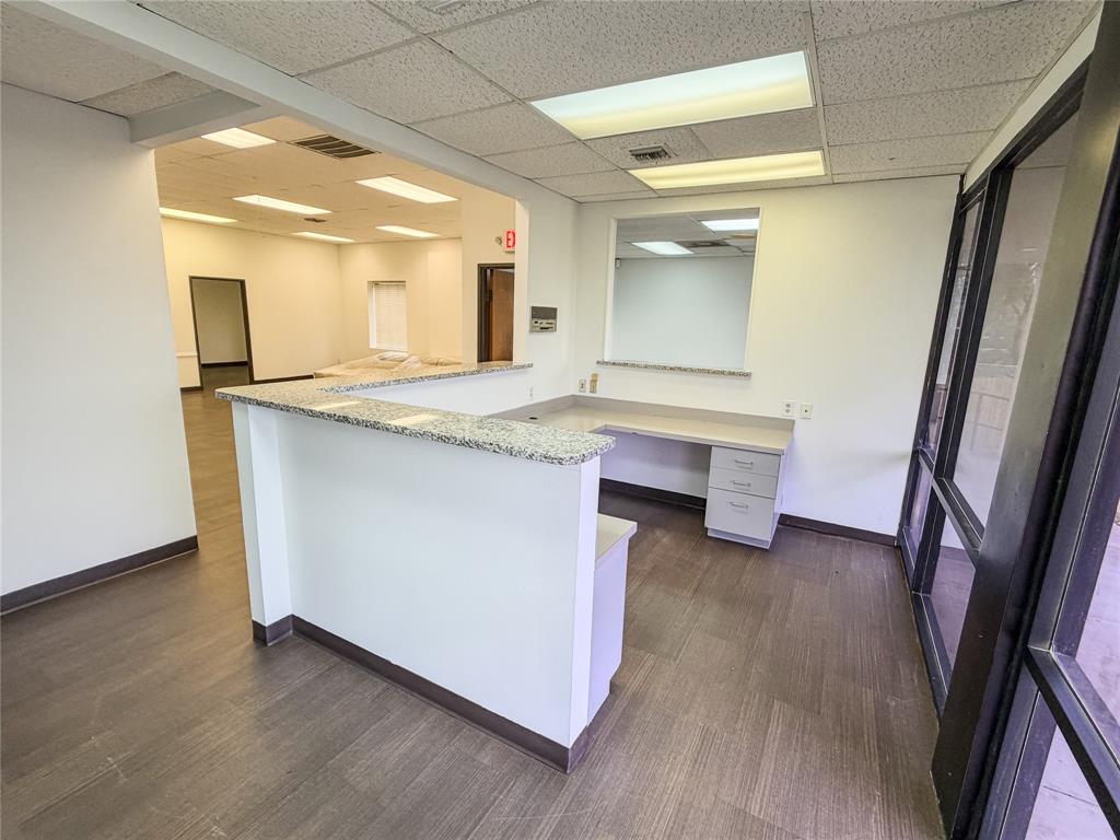 Baker Add - Commercial Lease