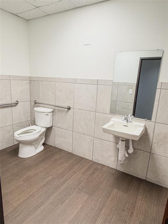 Baker Add - Commercial Lease