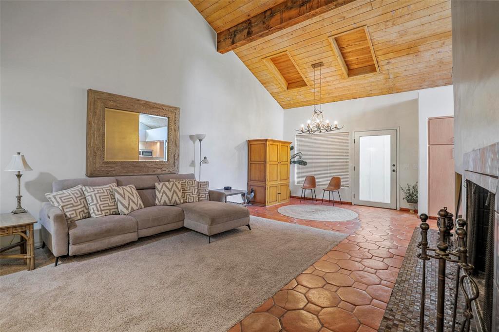 W Whorton - Residential