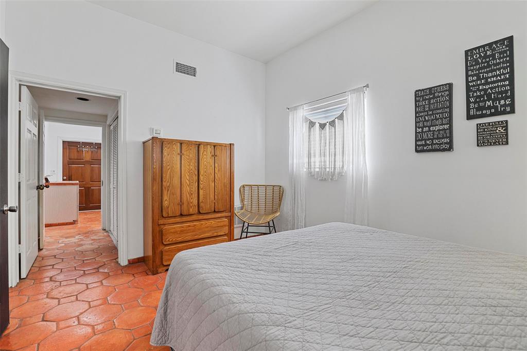 W Whorton - Residential