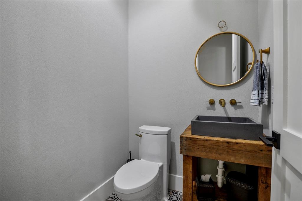 W Whorton - Residential