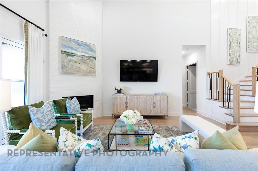 Sonoma Verde - Residential