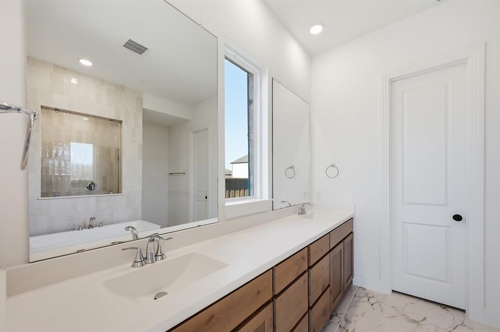 Sonoma Verde - Residential