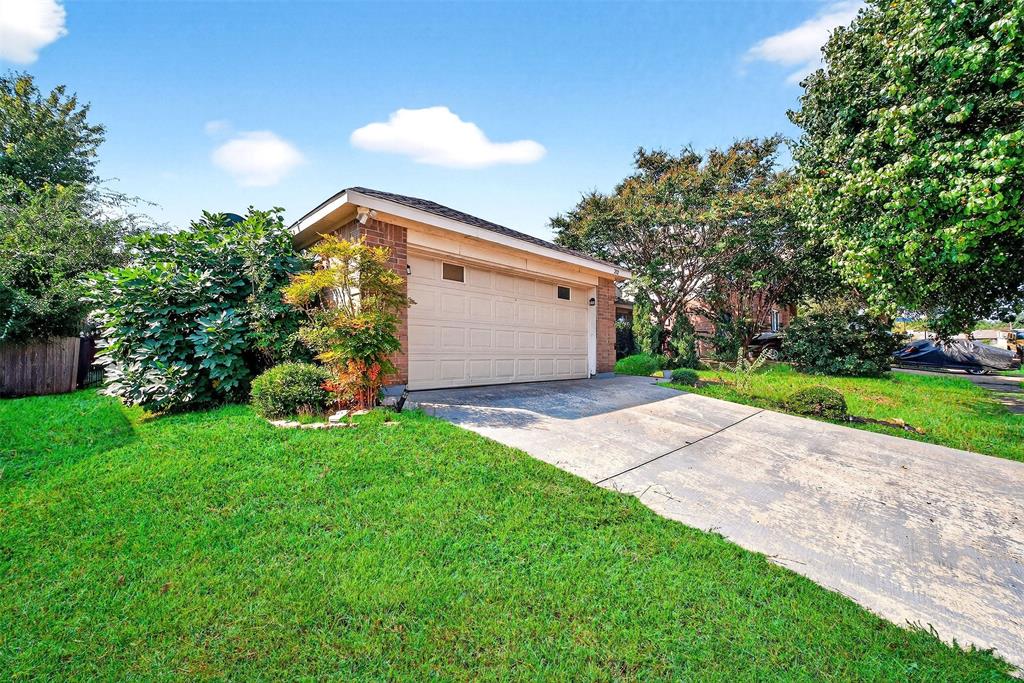 202 Kenosha Lane