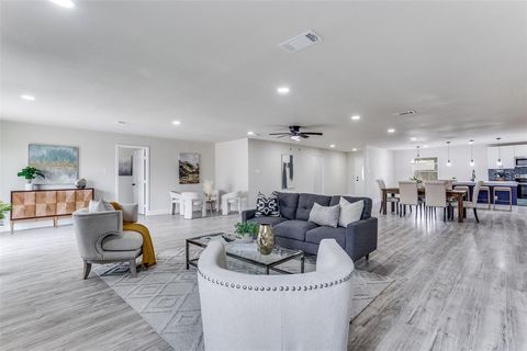 Tiny photo for 7901 Esquire Lane, Rowlett, TX 75089 (MLS # 21201320)