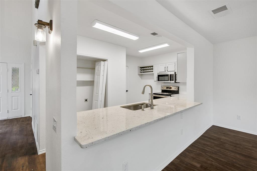 1608 Creek Bank Lane Q