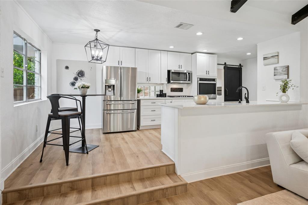 Glen Oaks - Residential