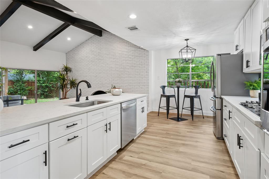 Glen Oaks - Residential