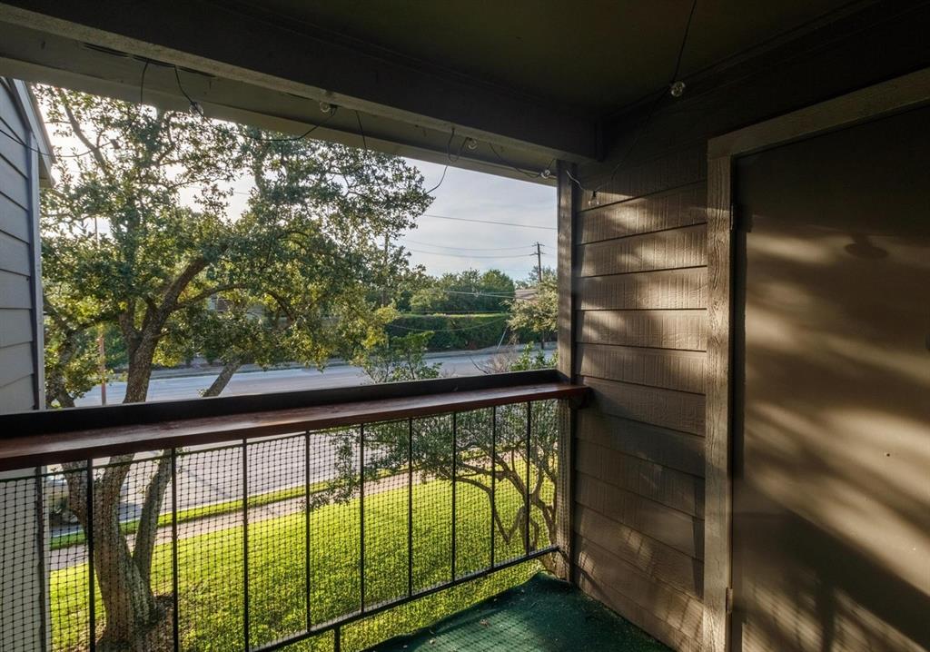 Creekbend Condominiums - Residential