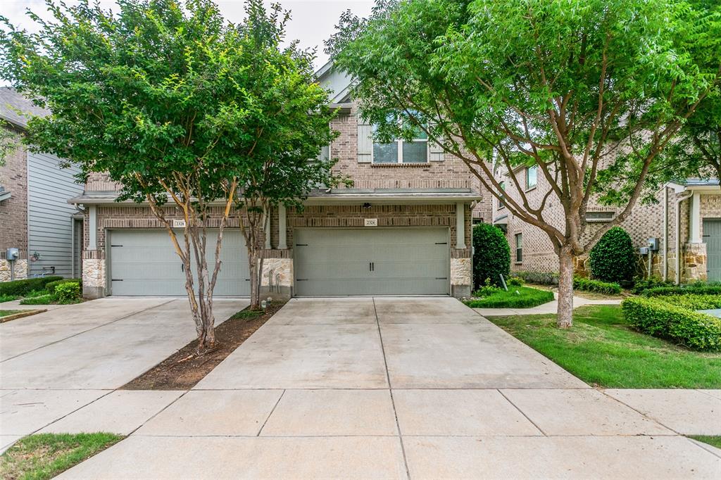 2324 Molly Lane