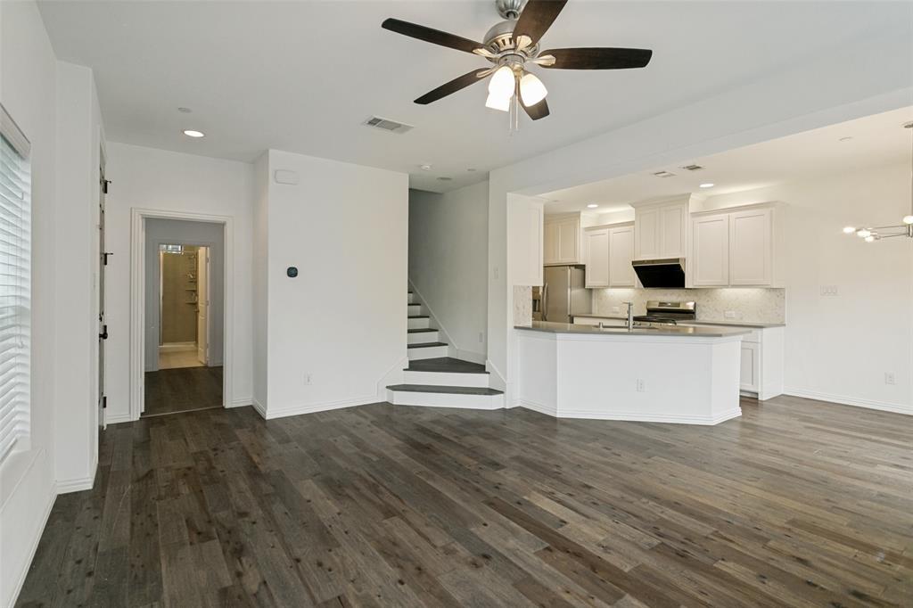 2324 Molly Lane