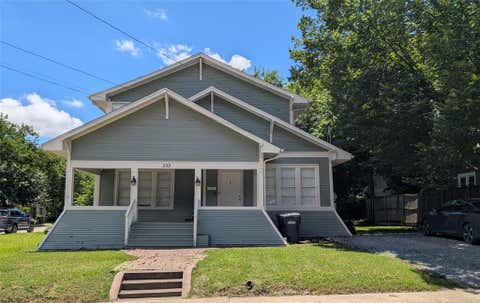 Photo of 203 Heard St Street #A/B, McKinney, TX 75069 (MLS # 21332177)