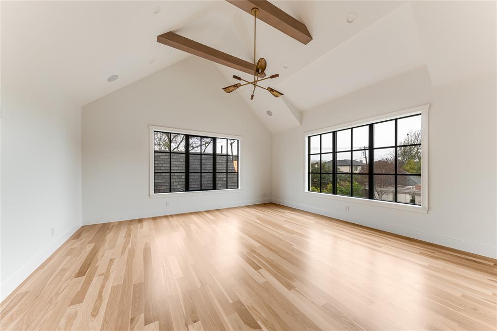 Manchester Downs - Residential