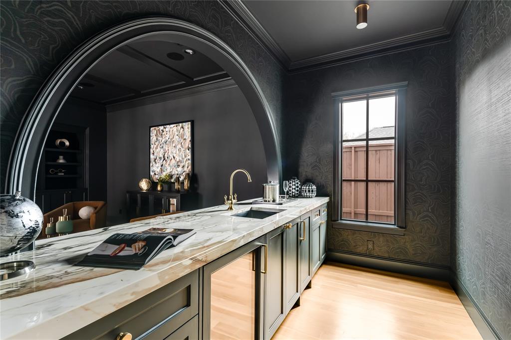 Manchester Downs - Residential