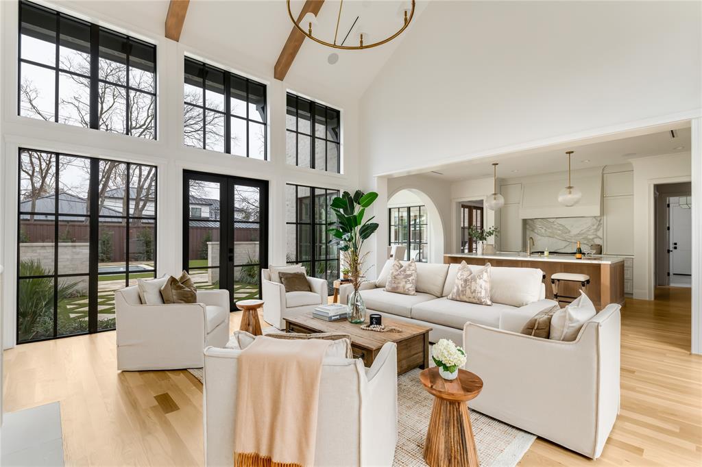 Manchester Downs - Residential