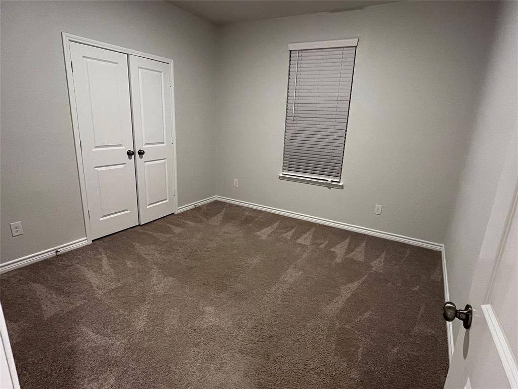 Brook Mdw - Residential