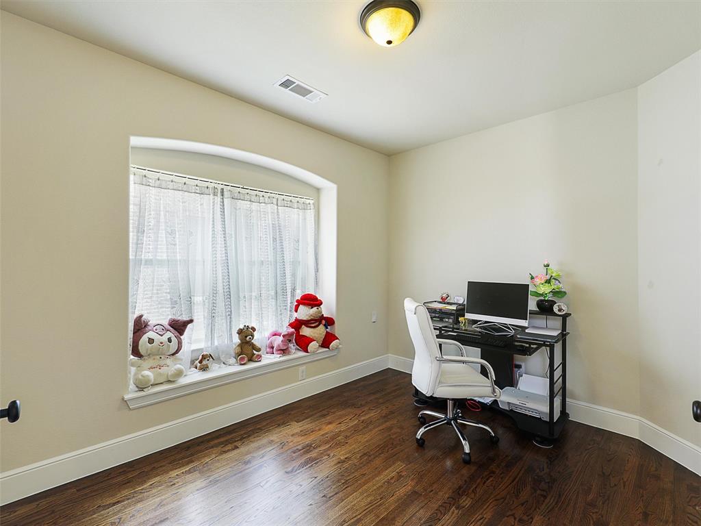 2165 Hidalgo Lane