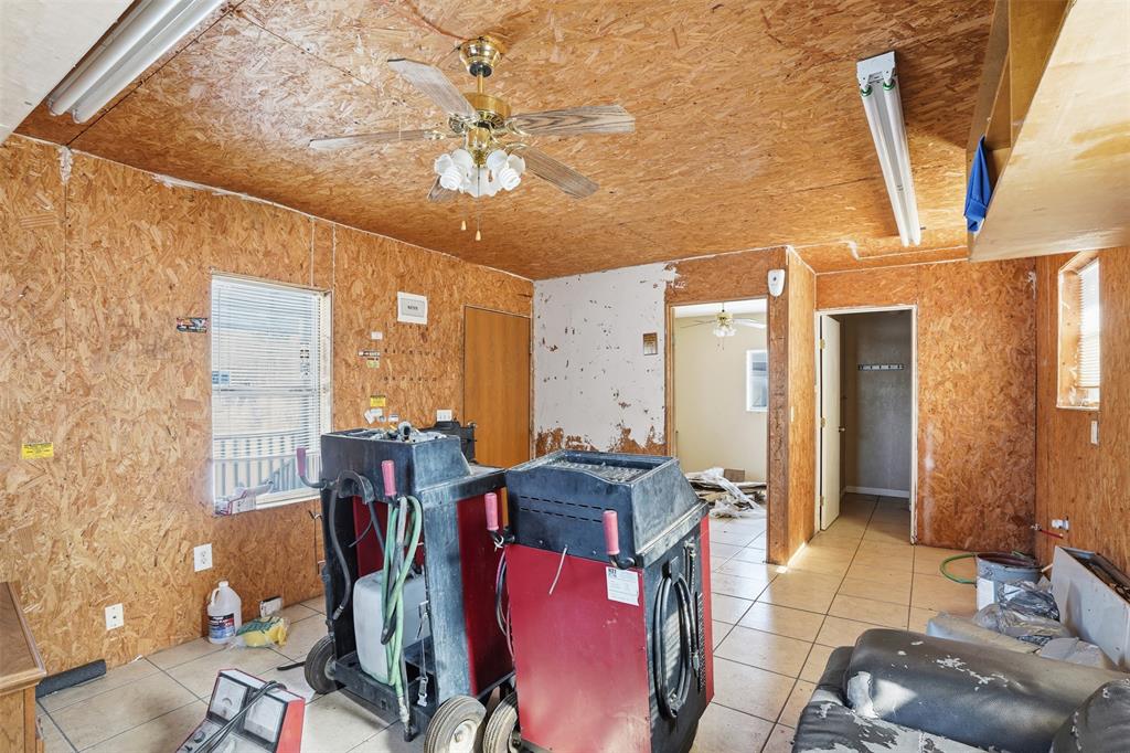 Original Cleburn - Commercial Sale