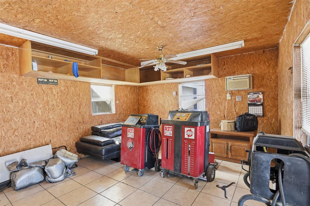 Original Cleburn - Commercial Sale